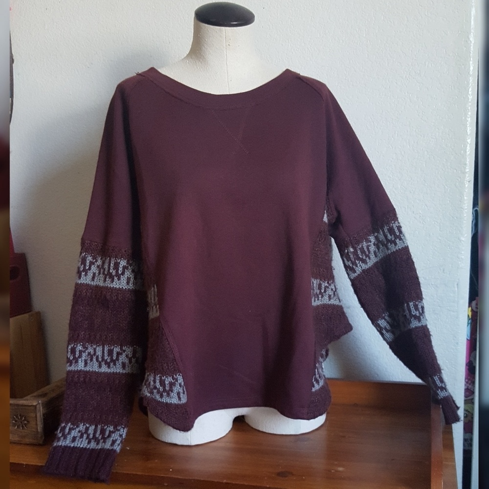 Hem & Thread top